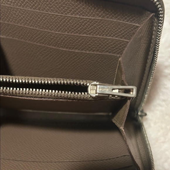 Hermes Brown Leather Zip Around Wallet France - Picture 5 of 14